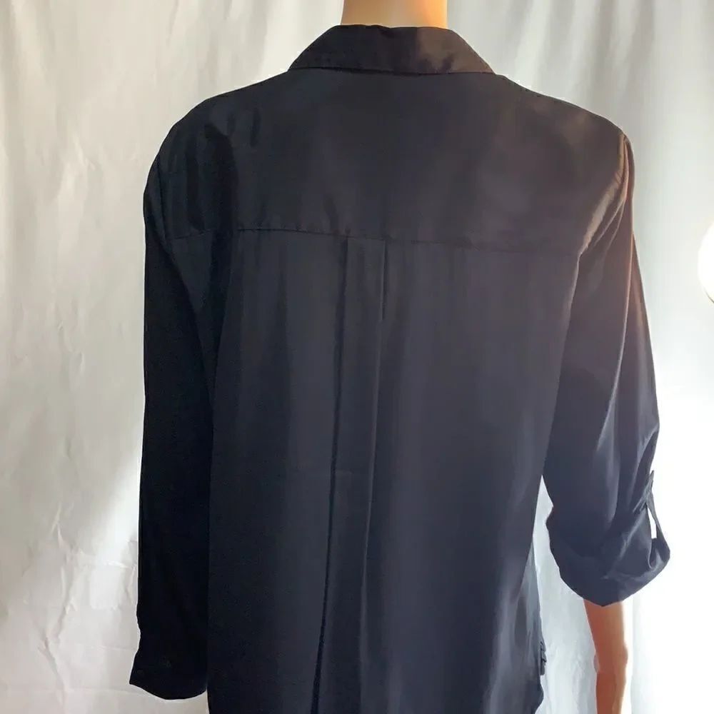 Express Button Front 2 Pocket Long Sleeve Blouse - Picture 7 of 9